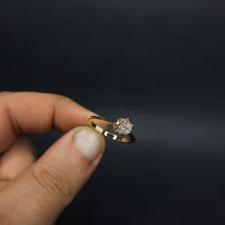 انگشتر نگیندار دخترانه