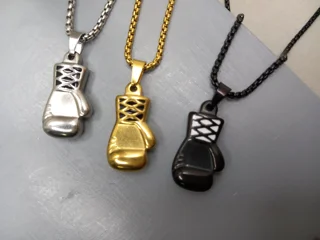 گردنبند دستکش بوکس