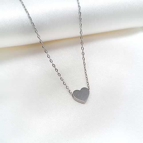 گردنبند قلب 3 بعدی نقره ای با زنجیر دیپلمات